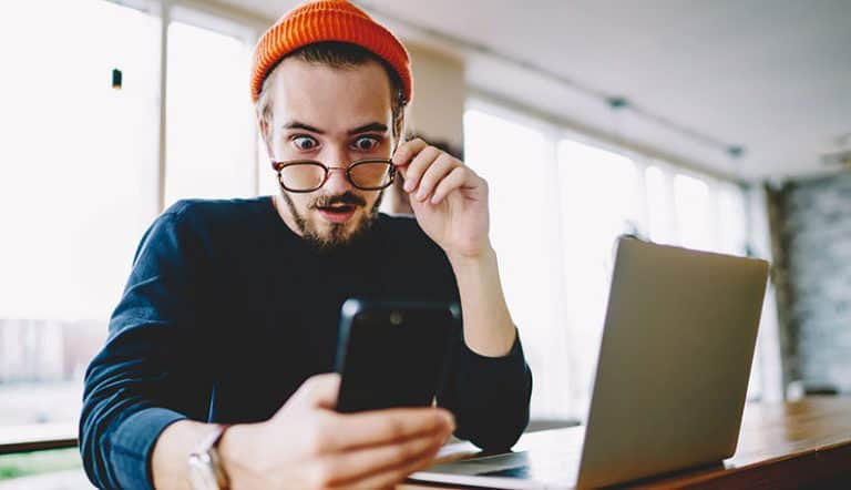 女友在Instagram上关注帅哥：该慌张还是保持冷静？